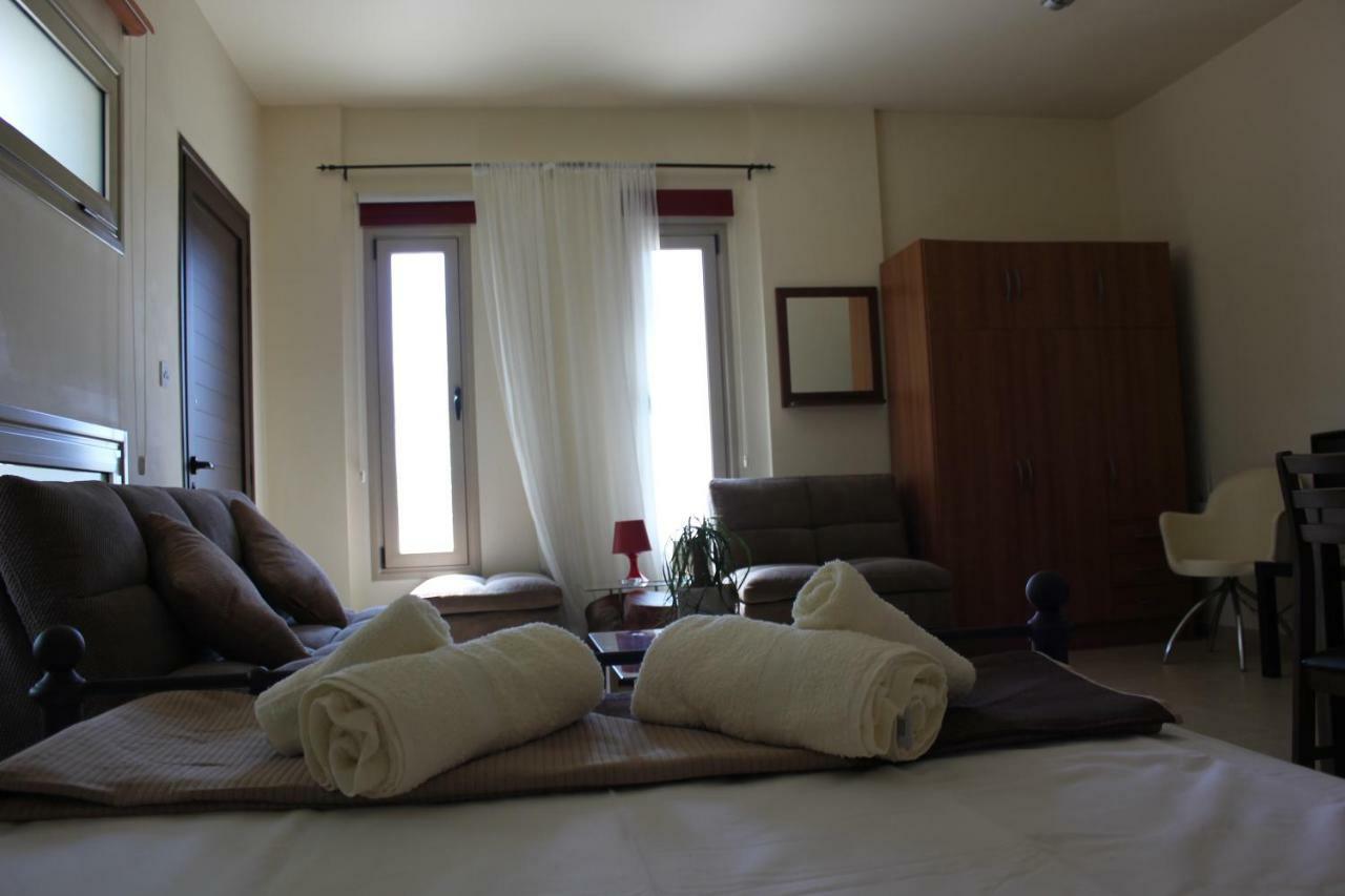 Kerynia Apartments Πάφος Εξωτερικό φωτογραφία